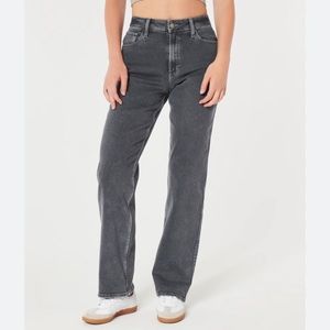 Hollister ultra high-rise Dad Jean 24